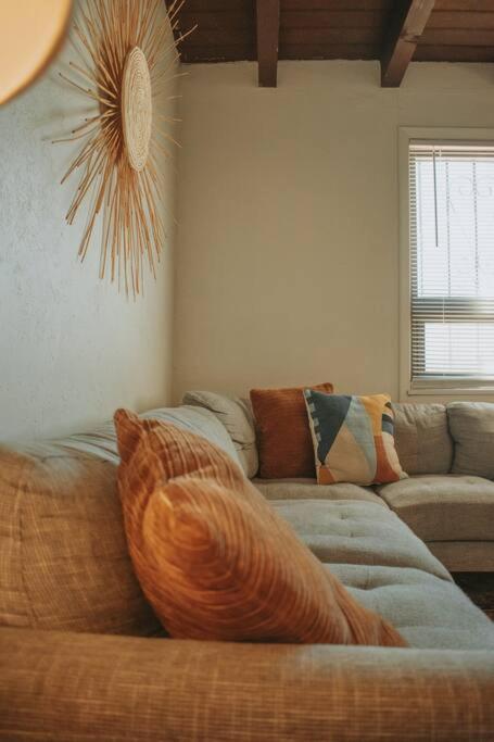 Casa Charleston-3Br-2Bath-Hot Tub-Pet Friendly-No Pet Fees! Villa Albuquerque Luaran gambar
