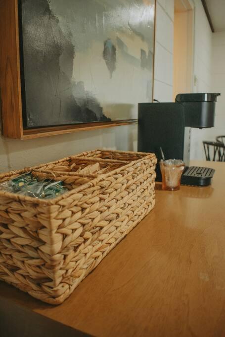 Casa Charleston-3Br-2Bath-Hot Tub-Pet Friendly-No Pet Fees! Villa Albuquerque Luaran gambar