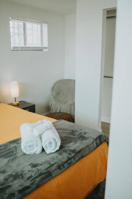 Casa Charleston-3Br-2Bath-Hot Tub-Pet Friendly-No Pet Fees! Villa Albuquerque Luaran gambar
